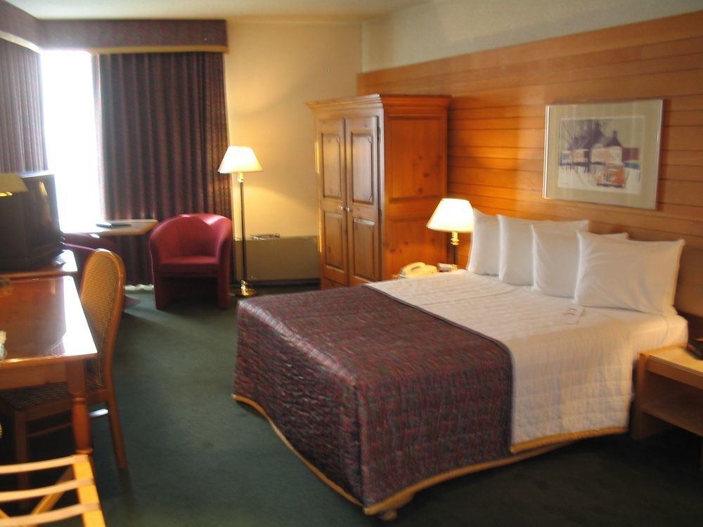 Hotels Gouverneur Rimouski Exteriör bild