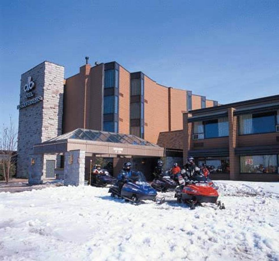 Hotels Gouverneur Rimouski Exteriör bild